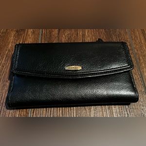 Fossil Vintage Leather Wallet. Black.